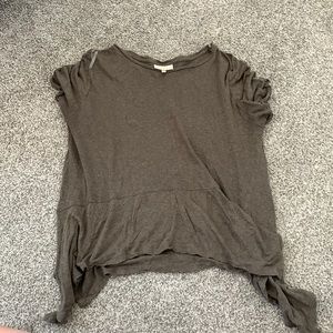 Womens shirt. Army green.